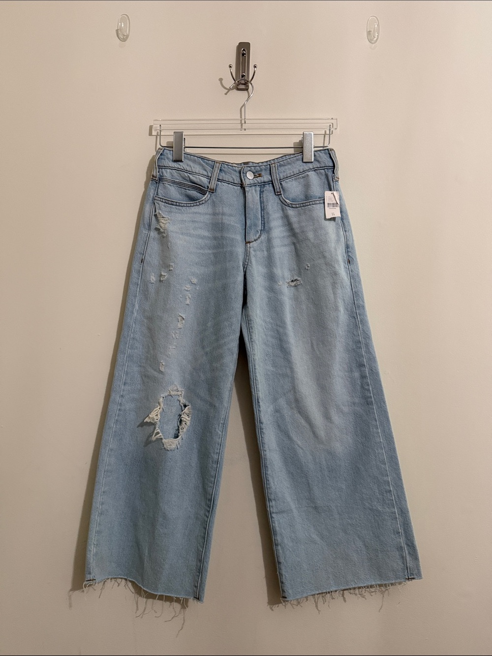 Anthropologie Pilcro Low Rise Wide Leg Distressed Jeans NWT! - Picture 8 of 12